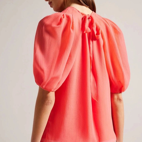 Ted Baker Natelie Boxy Top with Puff Sleeves - NWT - Picture 3 of 8